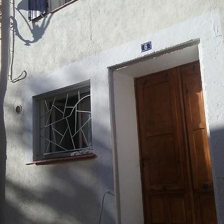 Le Gite Des Remparts Villa Ginestas Bagian luar foto